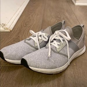 New balance shoes